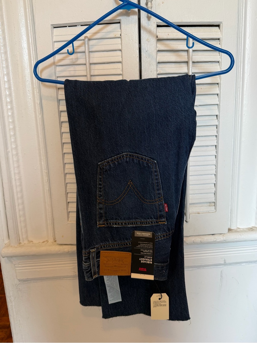 Levi’s ribcage straight ankle jeans